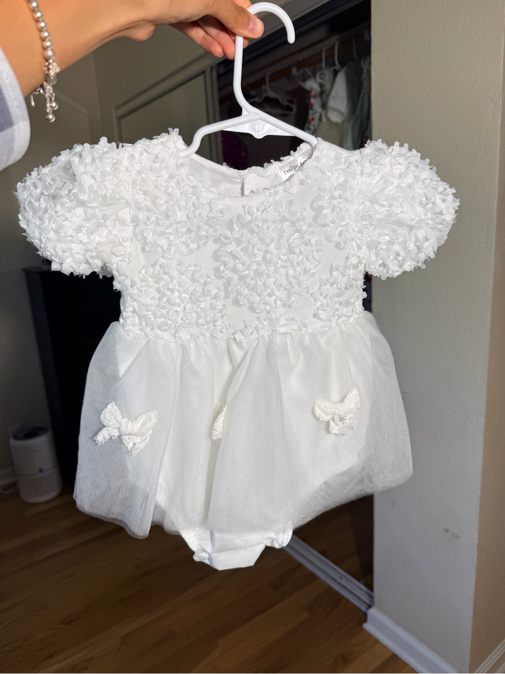 Source Unknown White Baby Floral Appliqué Tulle Romper